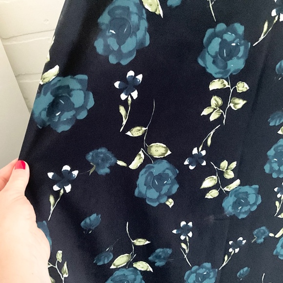 Vintage 90s Maxi Skirt Button down Dark Floral Cottagecore Fairy Roses Navy Sz M - Picture 10 of 11